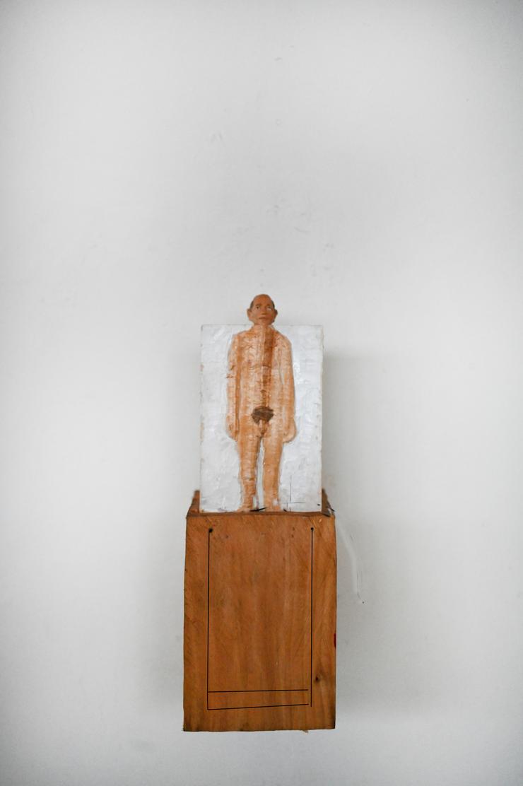Johannes Hepp, „Nackt Angezogen“, 2023