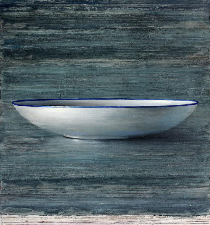 Michael Lauterjung, „Schale auf Blau“, 2025