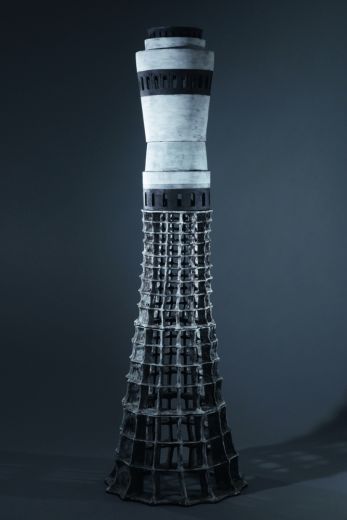 Sammeln, 2017, Terrakotta glasiert, 222 x 70 x 70 cm