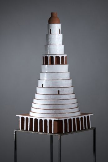 Tempel, 2017, Keramik glasiert, 100 x 45 x 45 cm