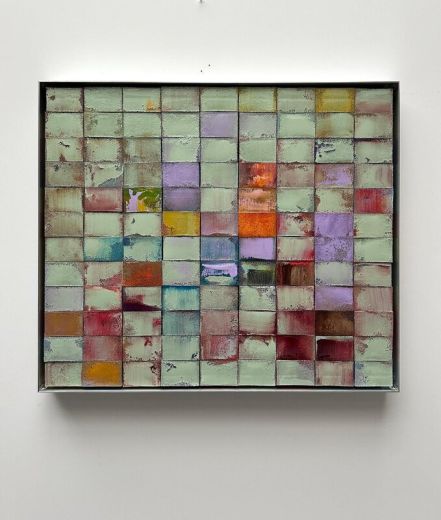 Mosaik 2125, 2024, Acryl, Harz auf Topfreiniger, 66 x 75 x 5 cm